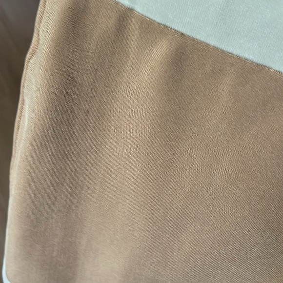 Aritzia Co ord set - Picture 4 of 4